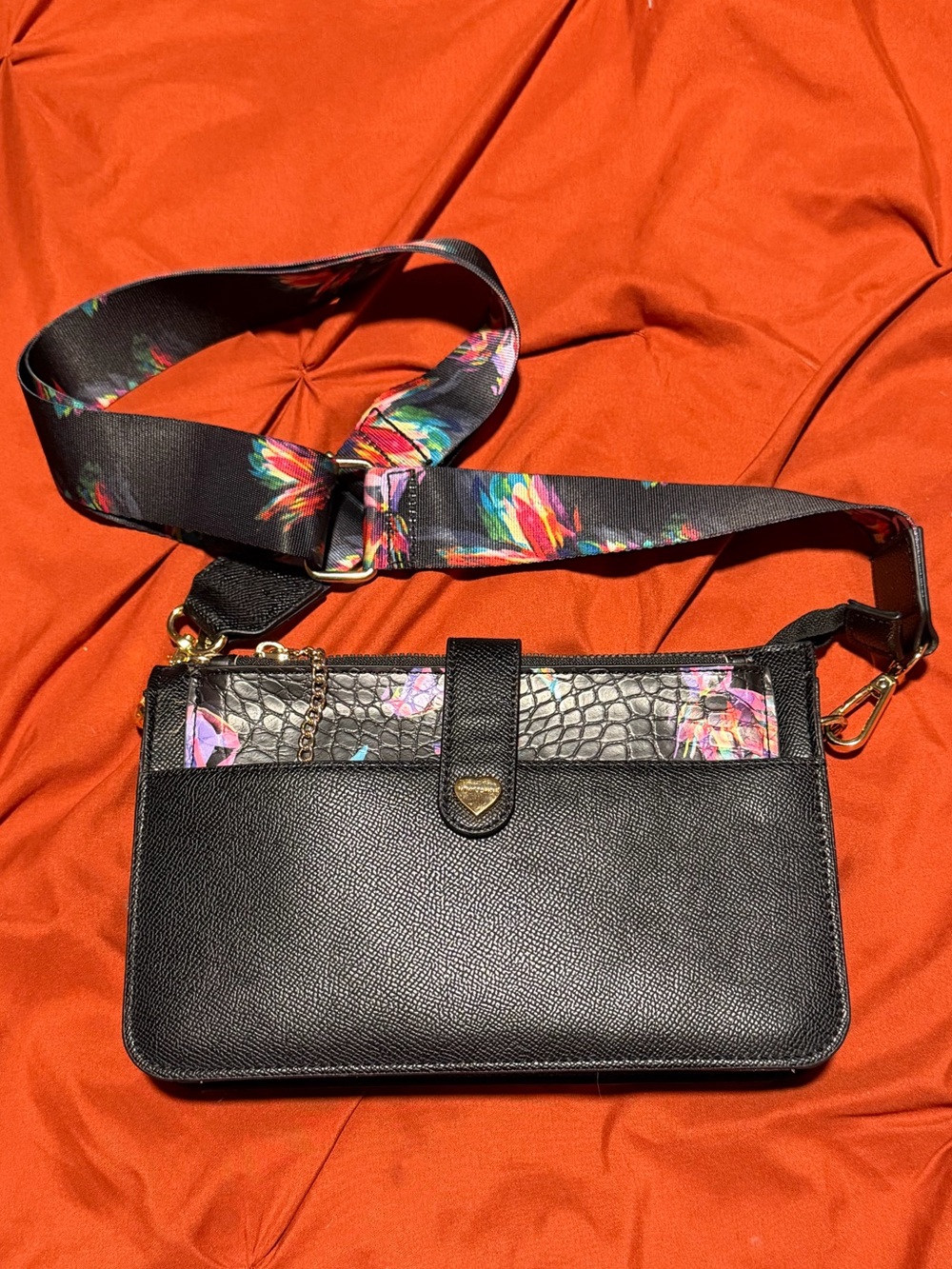 Betsey Johnson Black Crossbody & Floral wallet card insert and floral strap